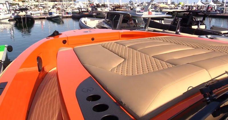vanquish yachts VQ52