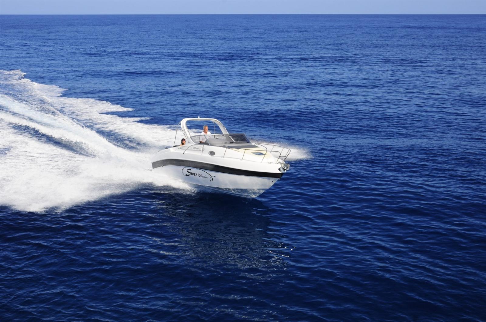 saver 750 cabin