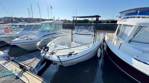 Jeanneau cap camarat 6.5 cc série 3