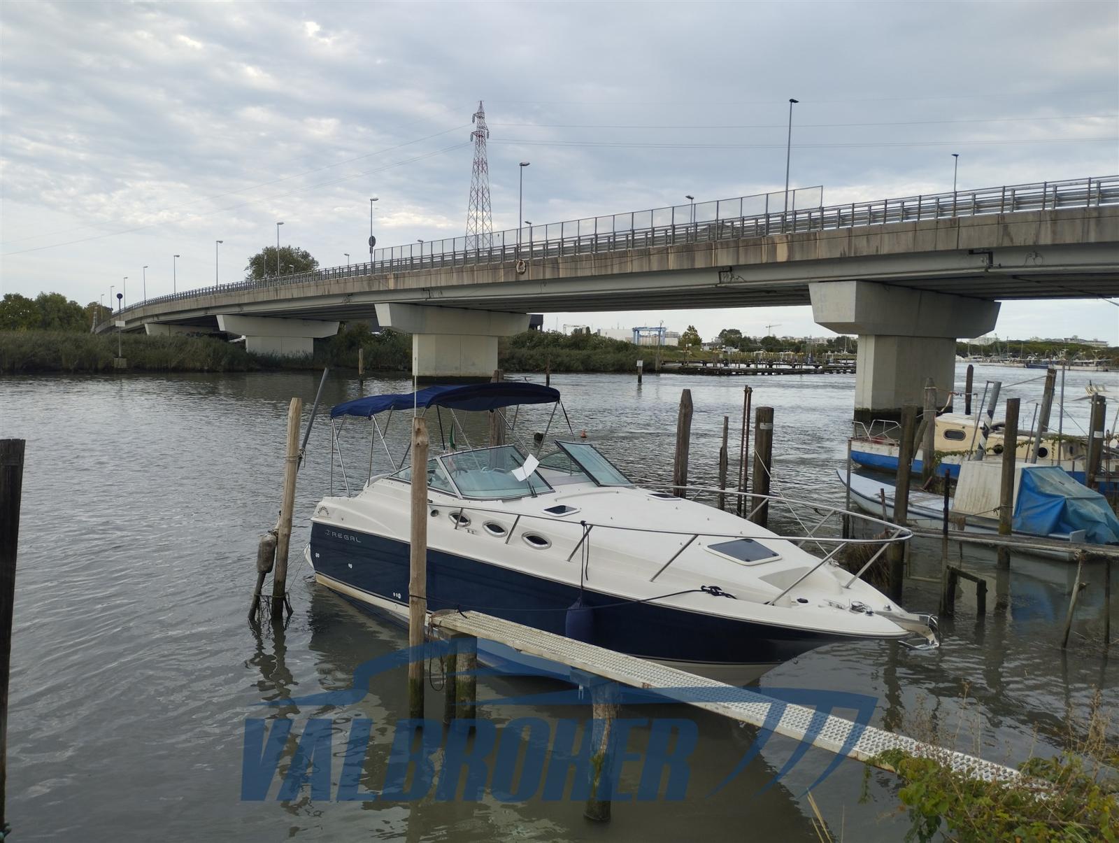 regal marine 2660 commodore