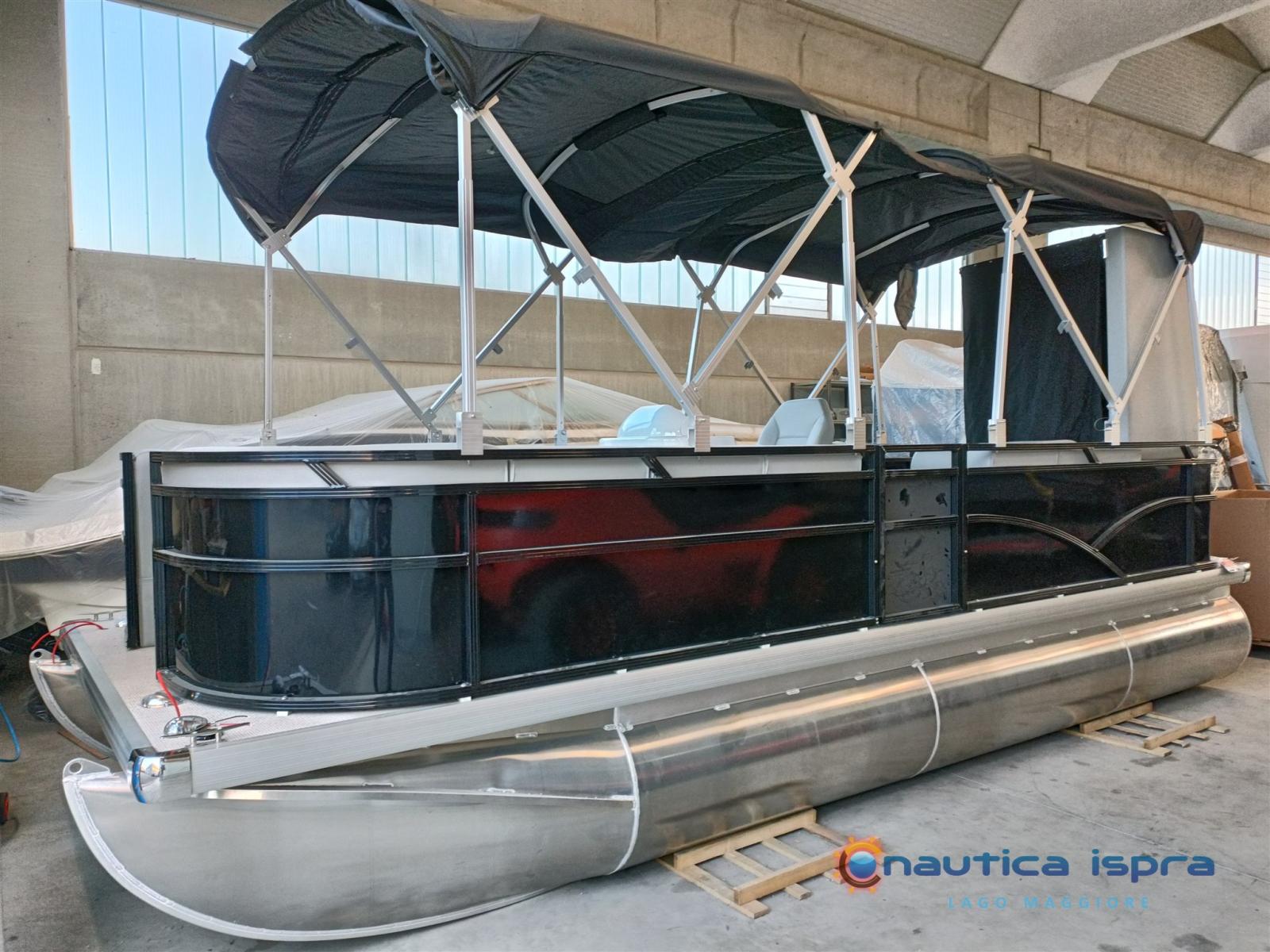 alaska boat Pontoon 580 pronta consegna!