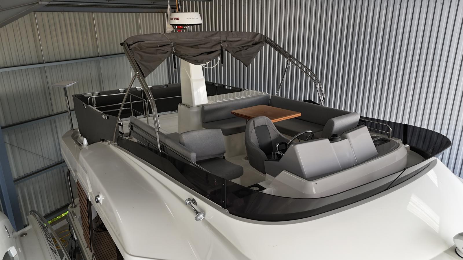 beneteau Swift trawler 41 fly
