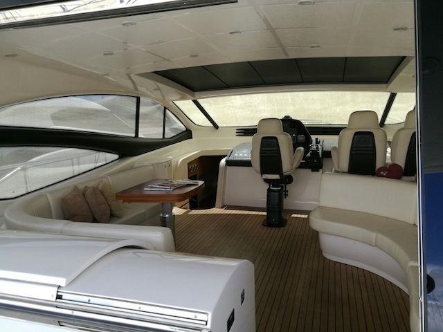 pershing 62