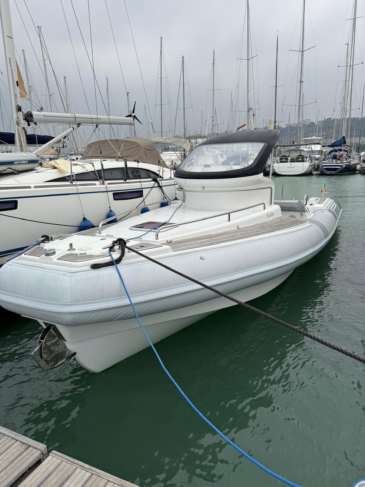 pirelli Pirelli 11 cabin