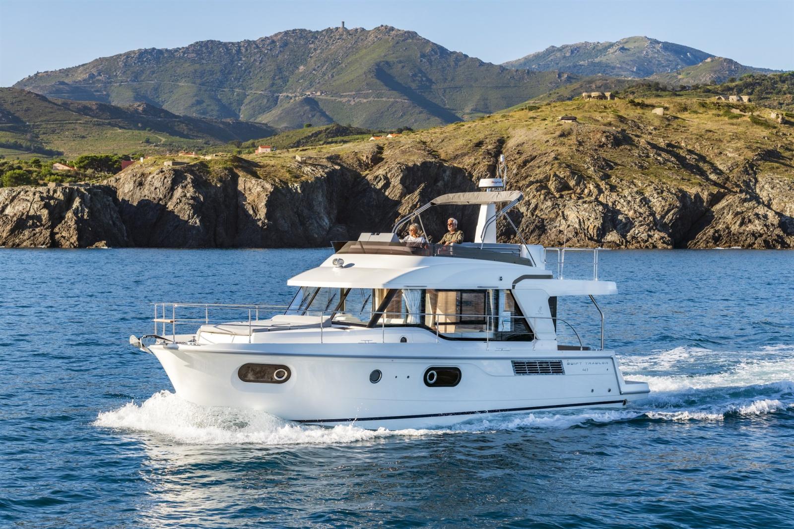 beneteau Swift trawler 41 fly
