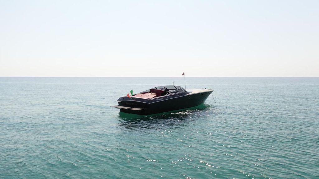 magnum marine Magnum 53