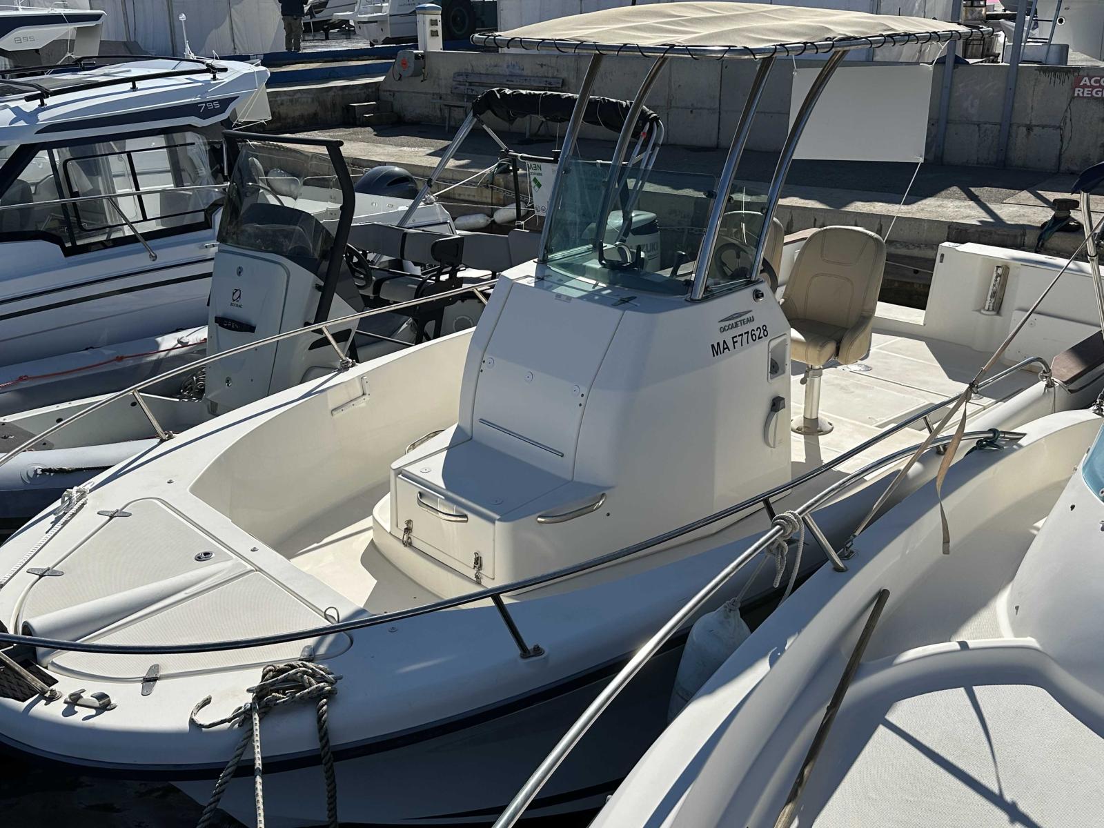 ocqueteau Ostrea 700 t-top