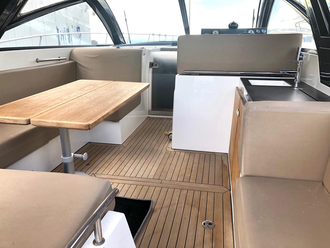 sealine Sc 35