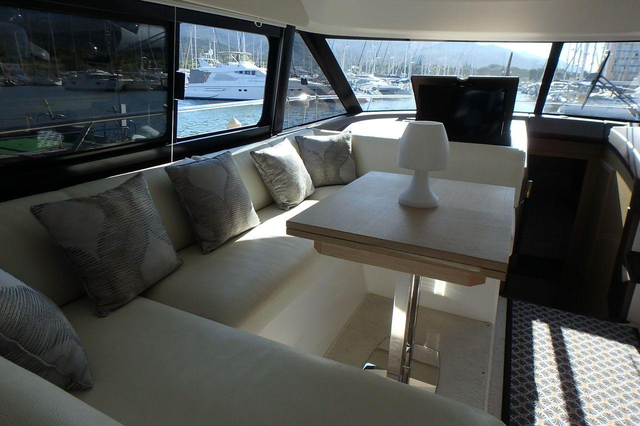 jeanneau Prestige 450 fly