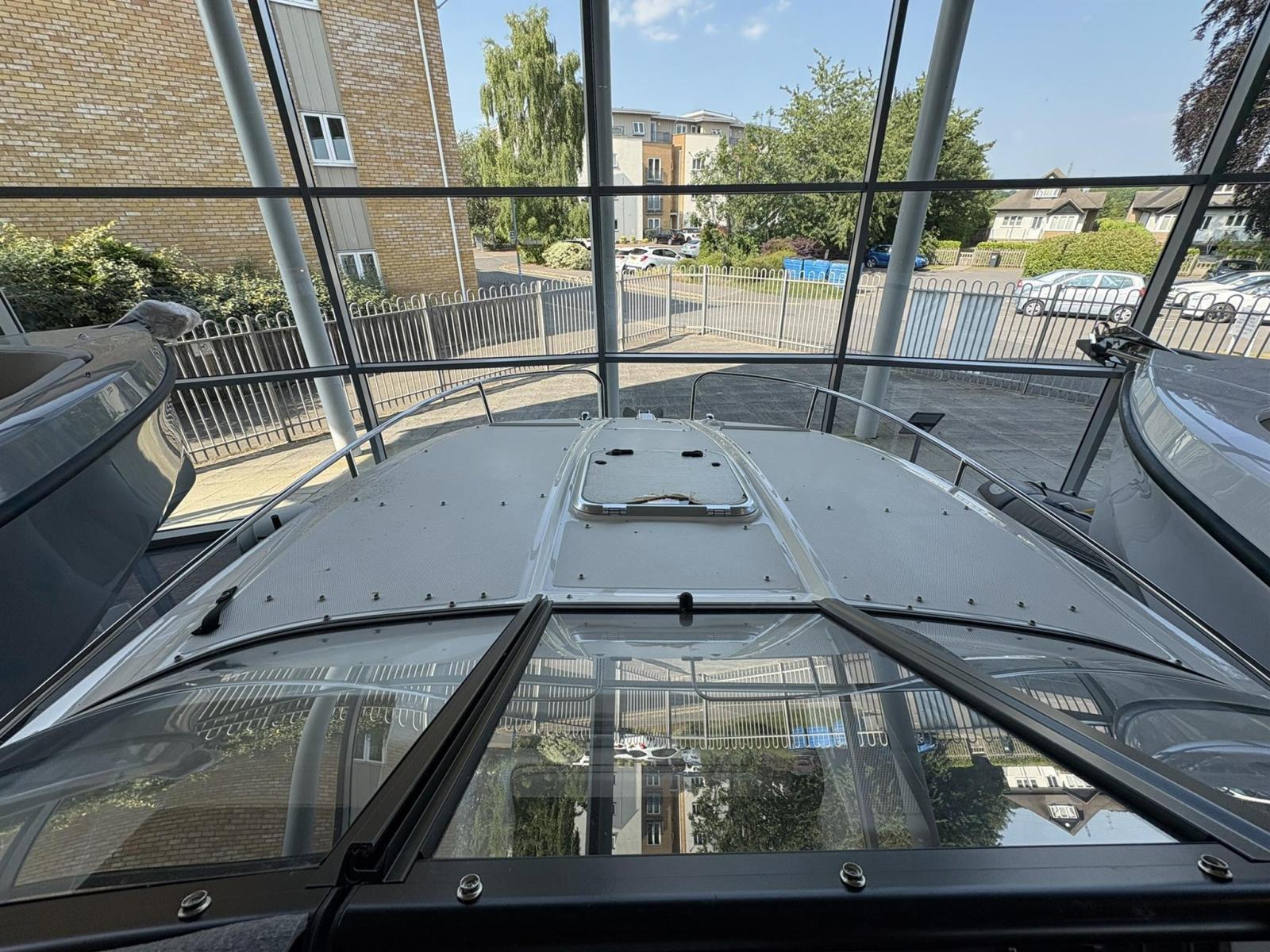 bayliner Vr6 cuddy outboard