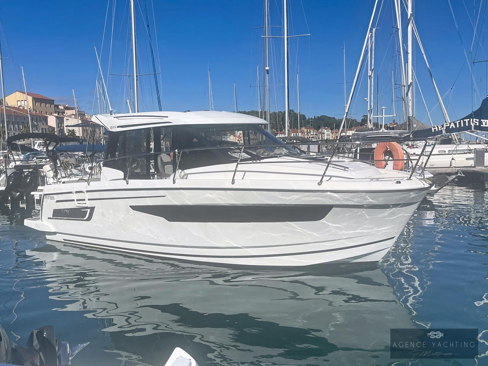 jeanneau Merry fisher 895