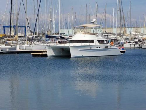 Fountaine pajot cumberland 46