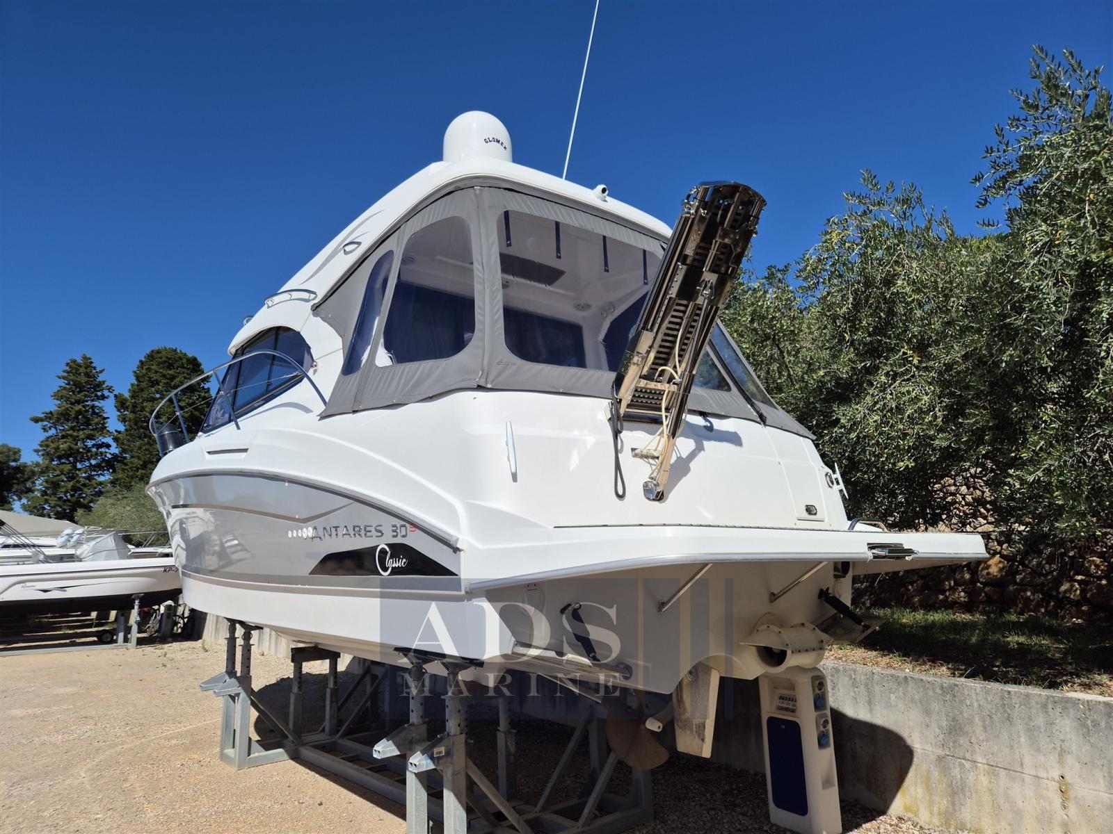 beneteau Antares 30s