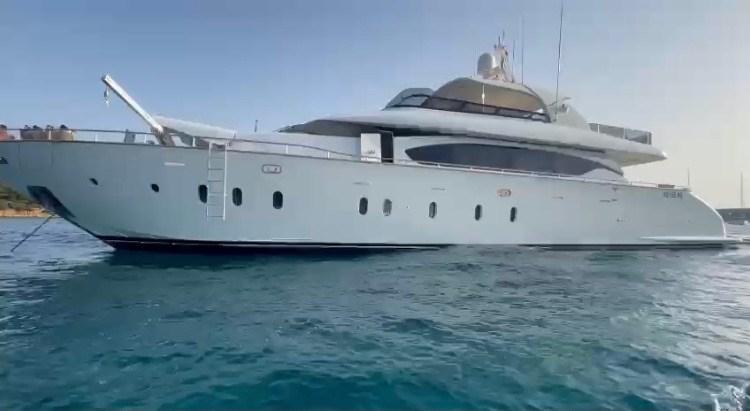 maiora 27