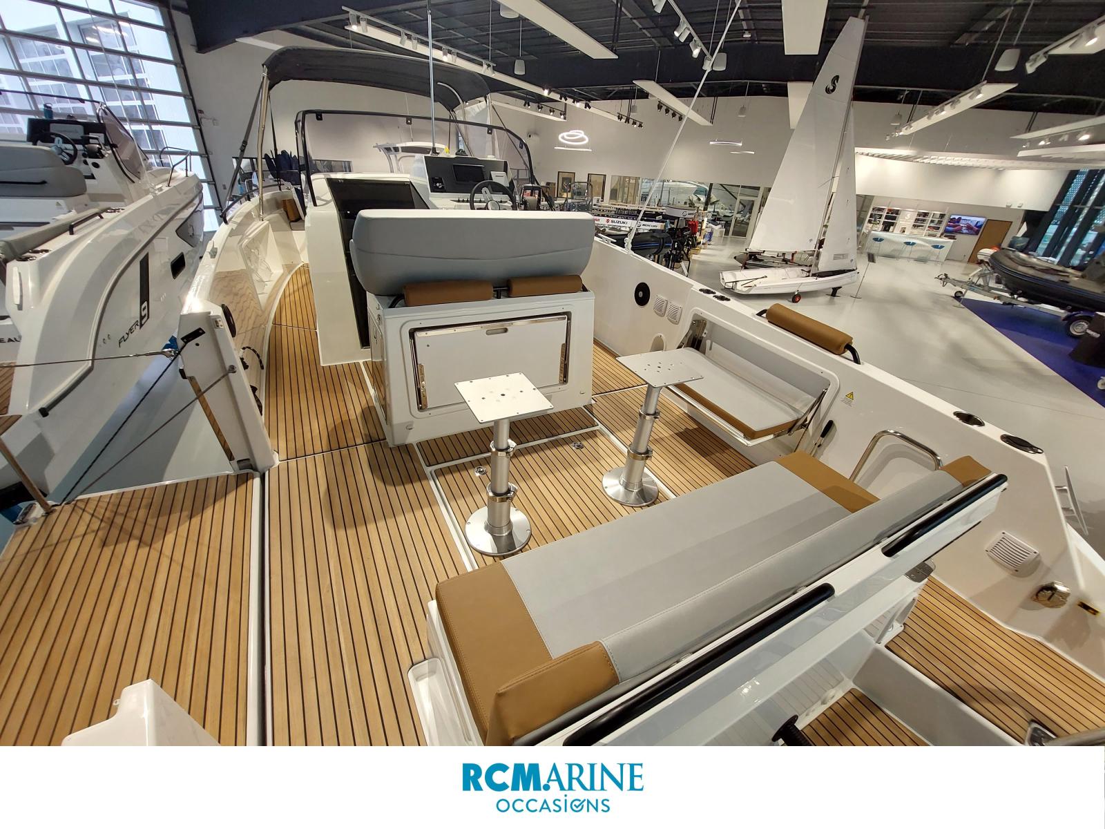 beneteau Flyer 9 spacedeck