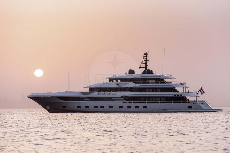gulf craft Majesty 175