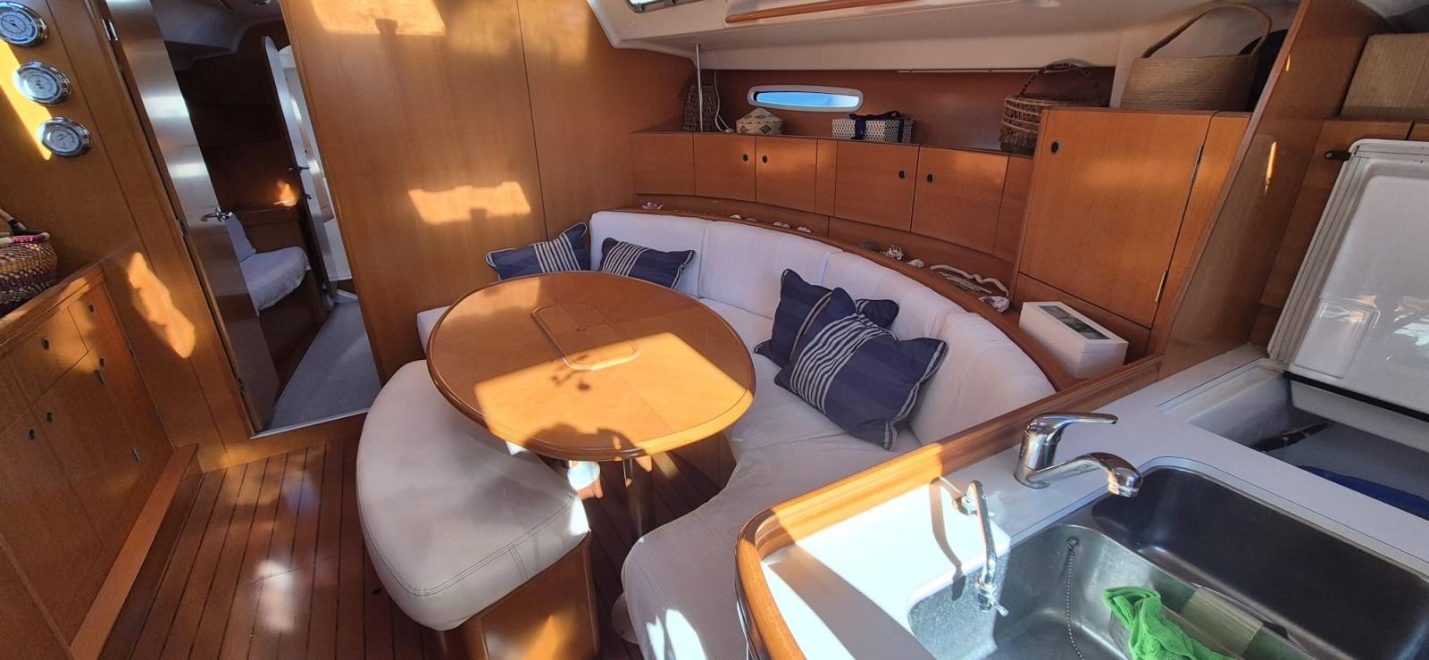 beneteau First 44.7