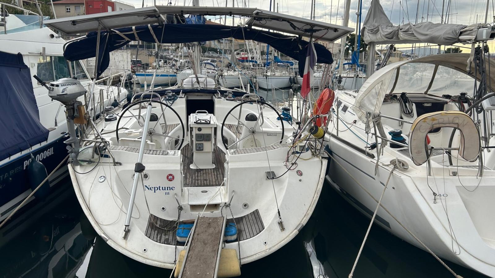 bavaria yachts 44