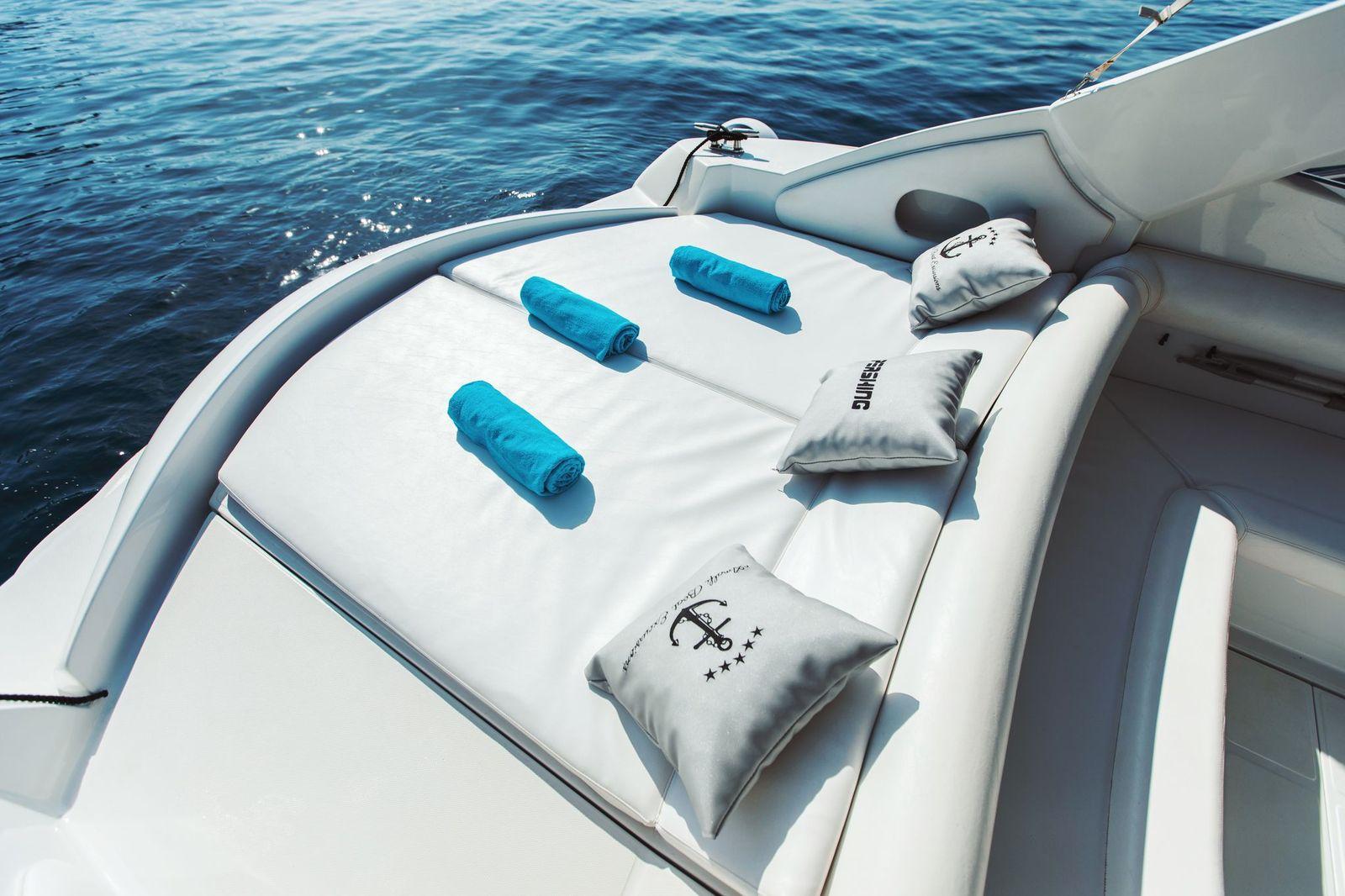pershing 37