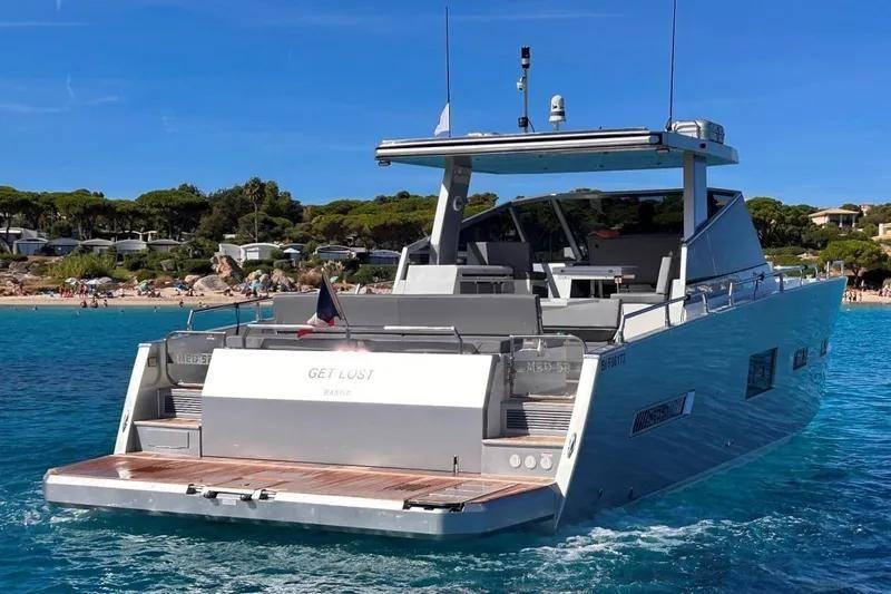med yachts Med52