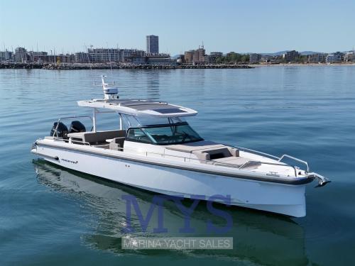 Axopar 37 sun top