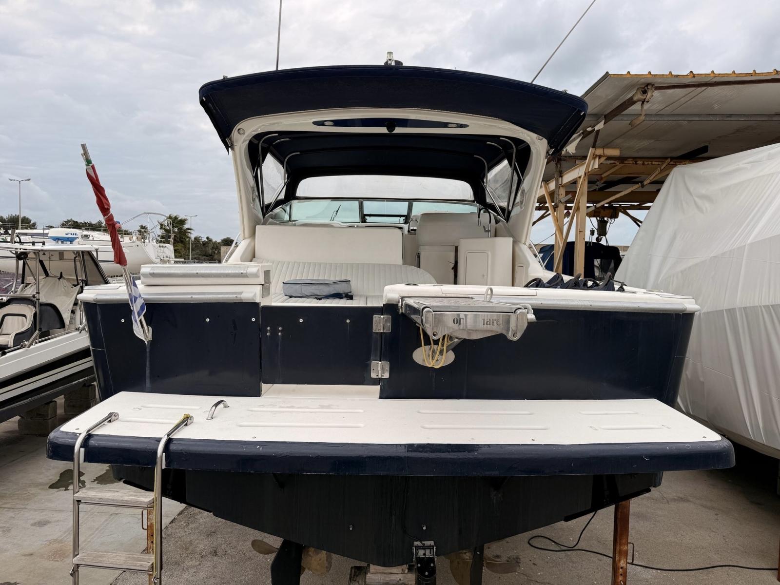 riviera marine 4000 offshore