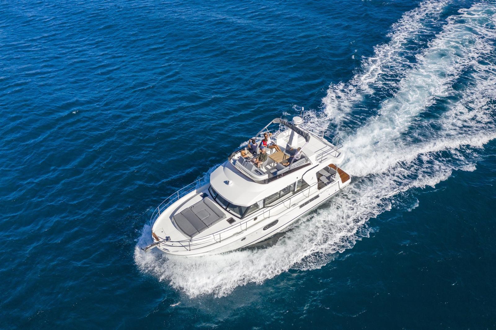 beneteau Swift trawler 41 fly