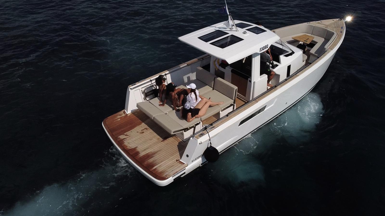 fjord 38 open