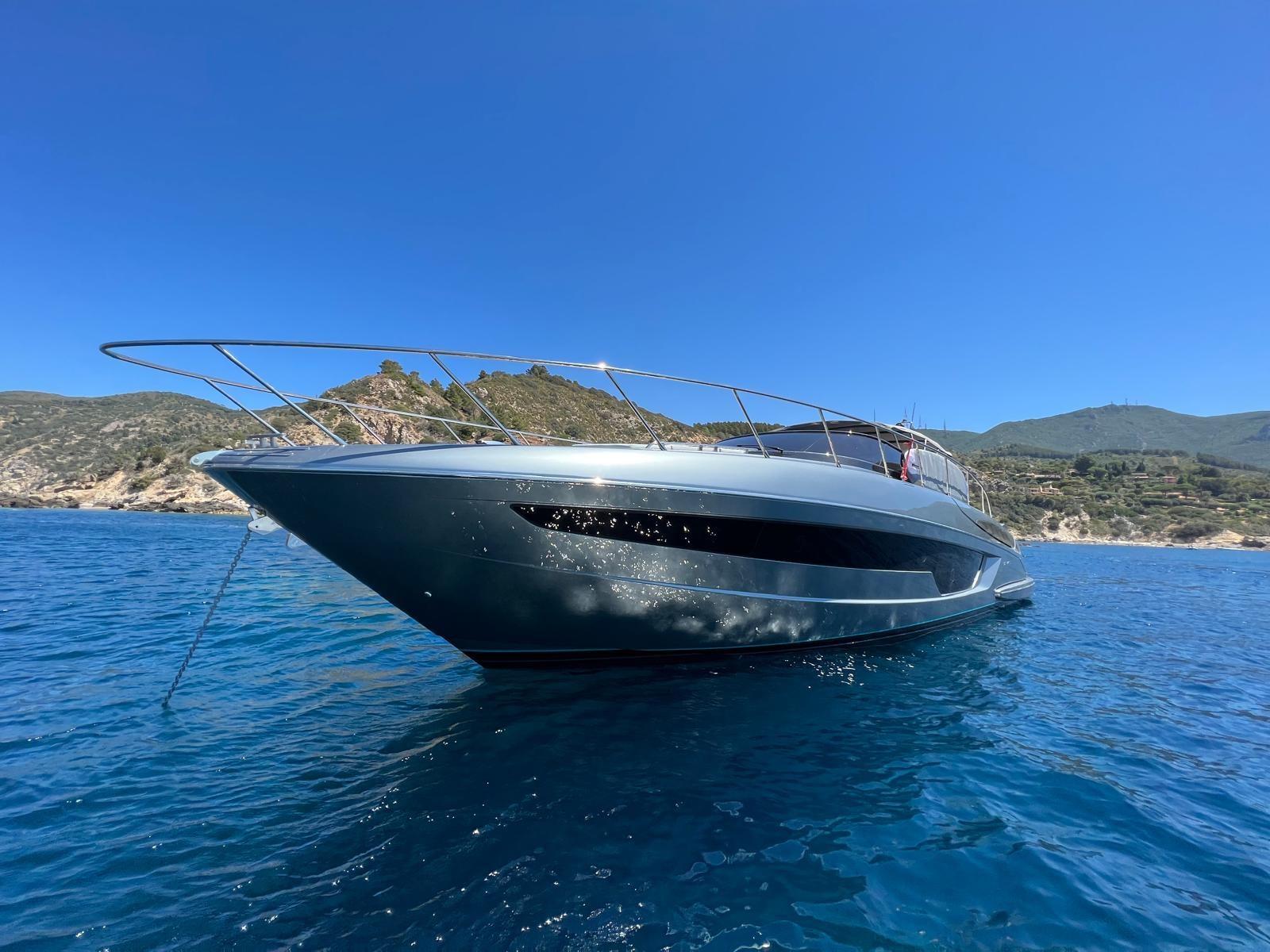 riva 56 rivale
