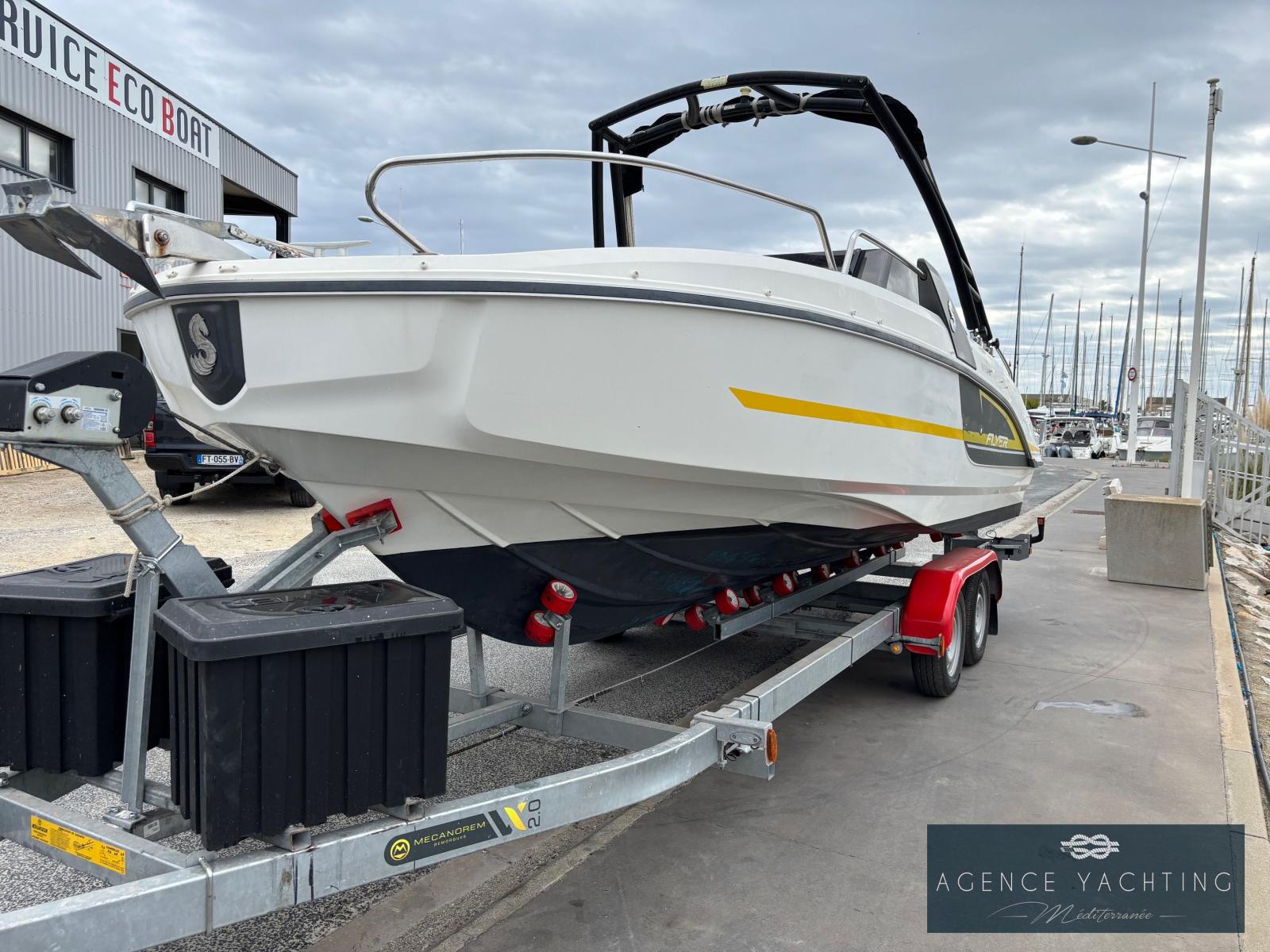 beneteau Flyer 6.6 sportdeck