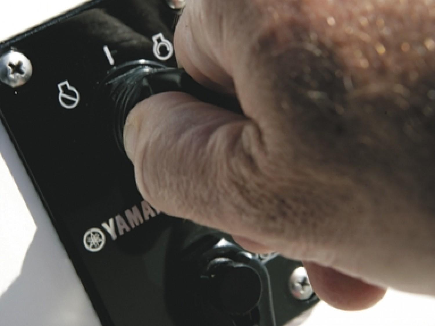 yamaha F15 cmhs/l