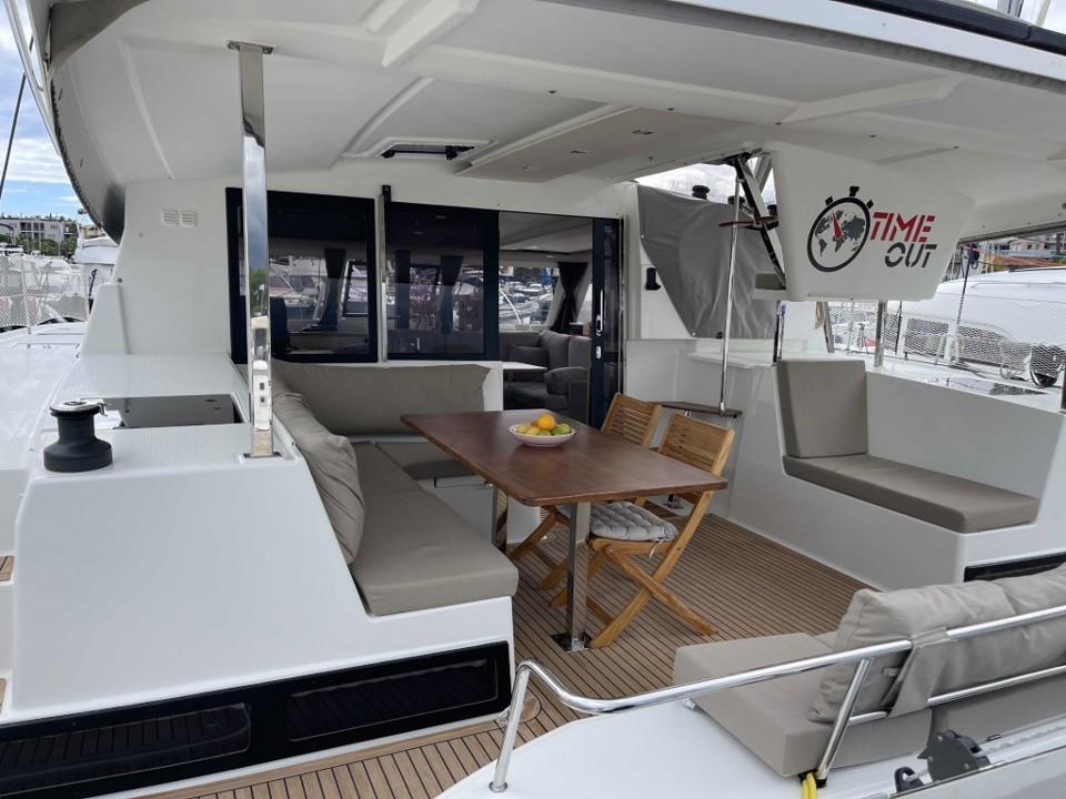 fountaine pajot Lucia 40