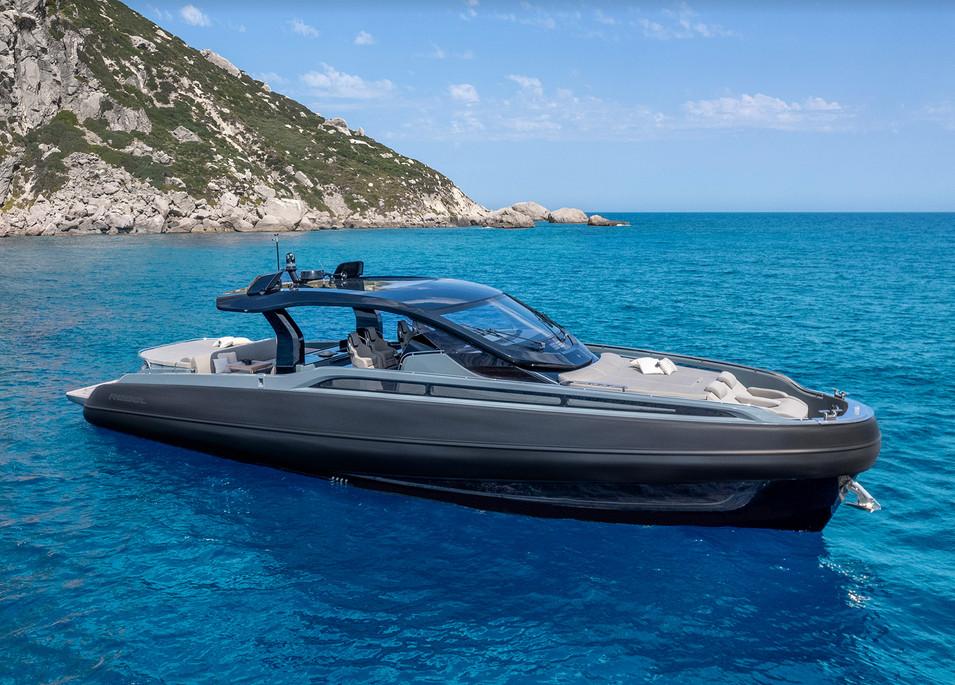 sacs Rebel 55'