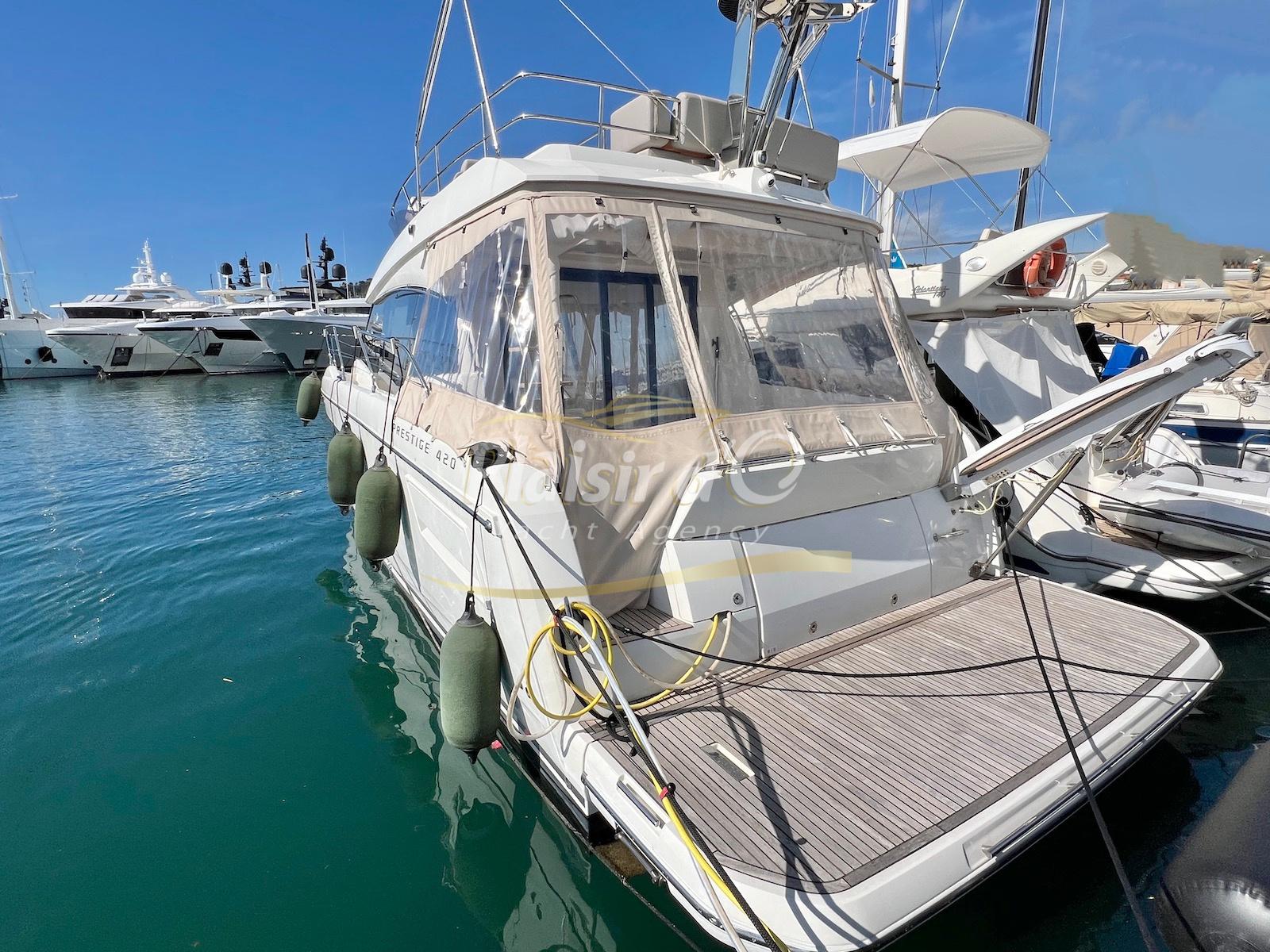 prestige yacht 420 Fly