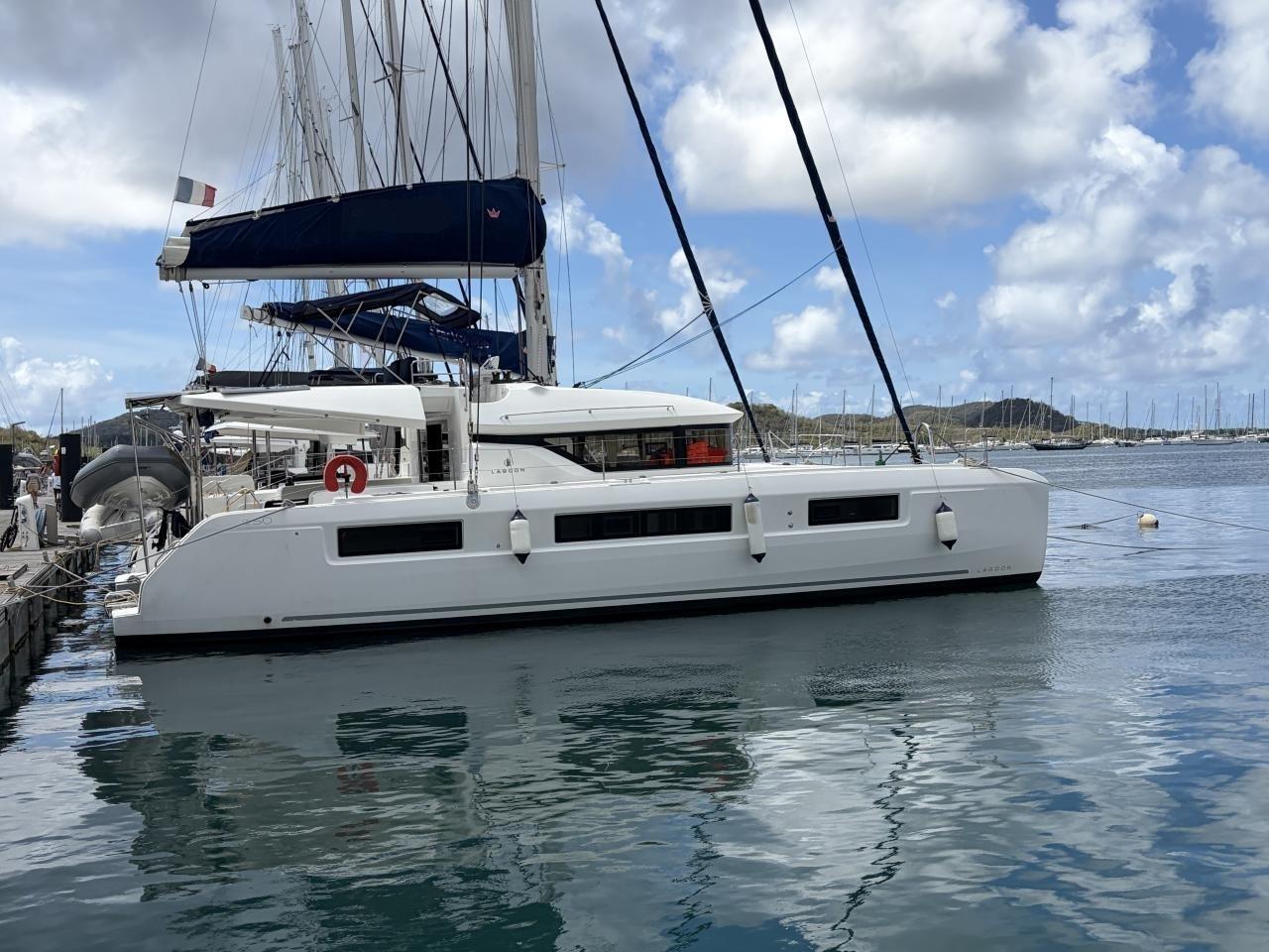 lagoon 450