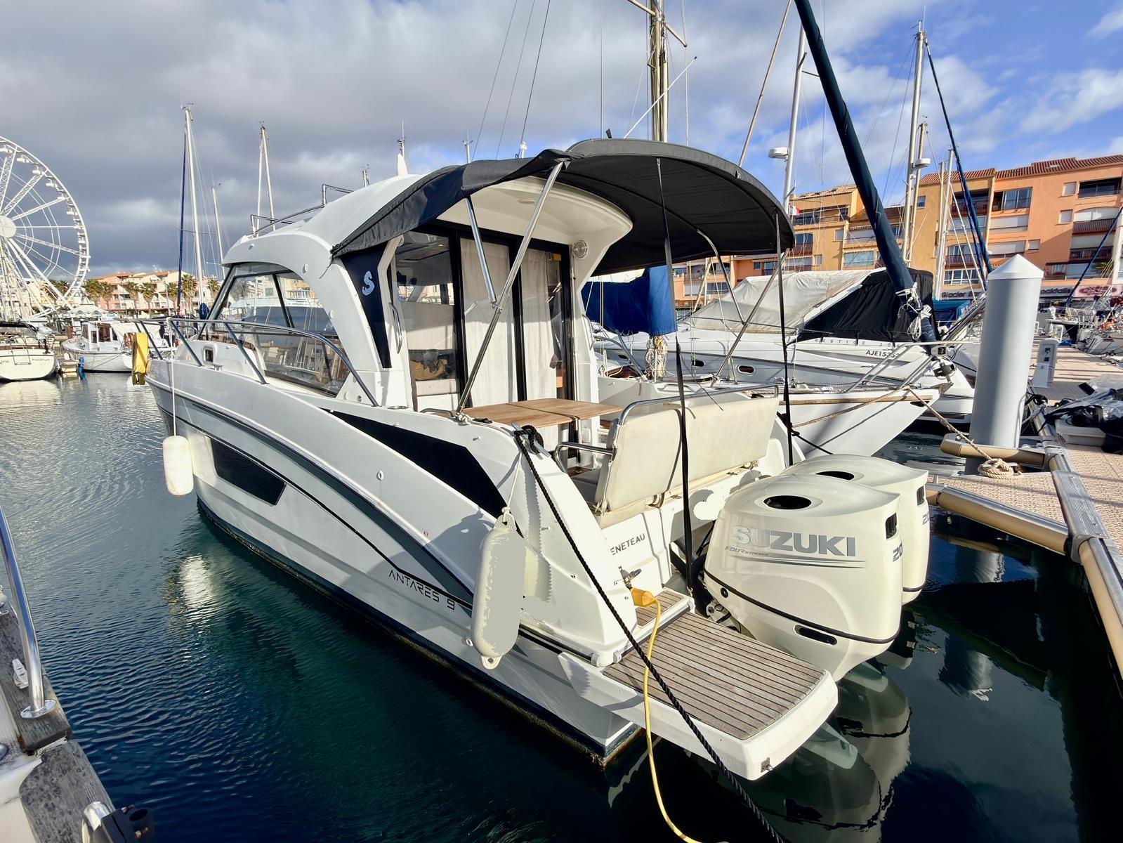 beneteau Antares 9 OB