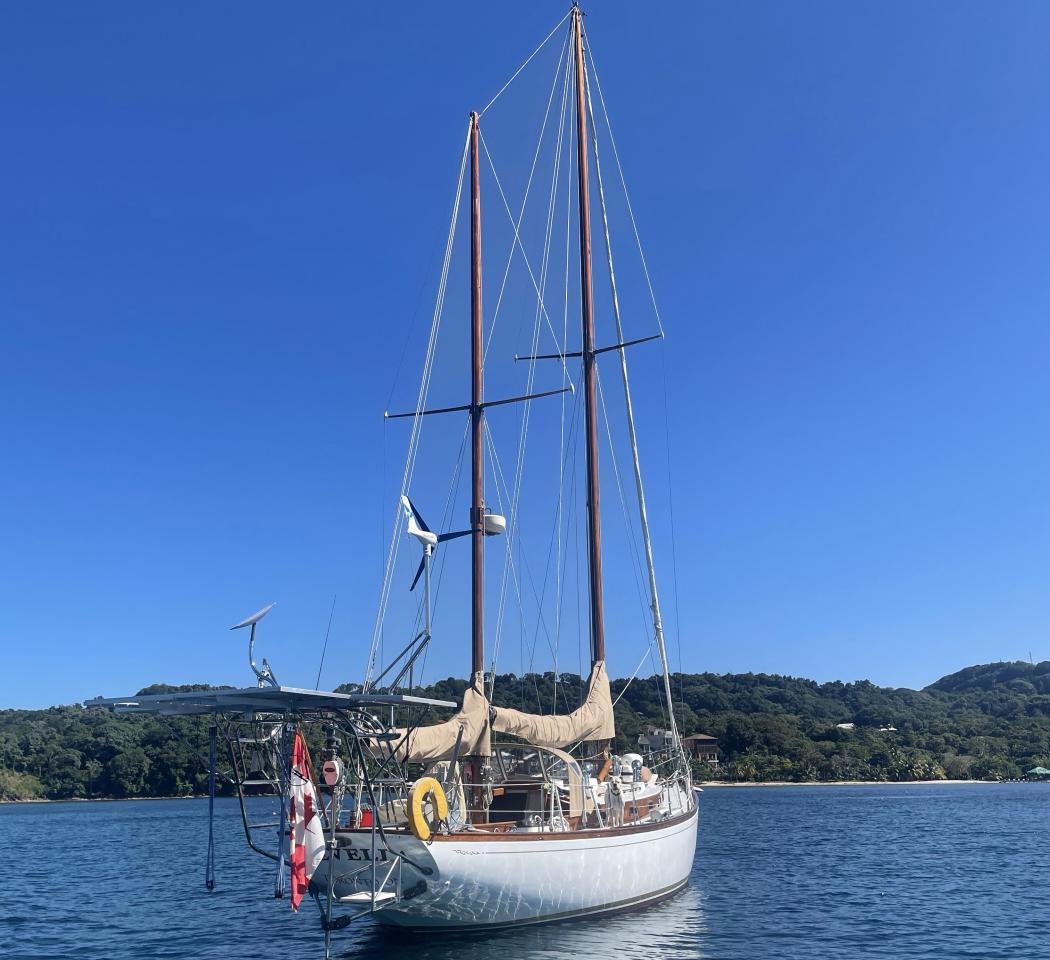 cheoy lee 47 Ketch