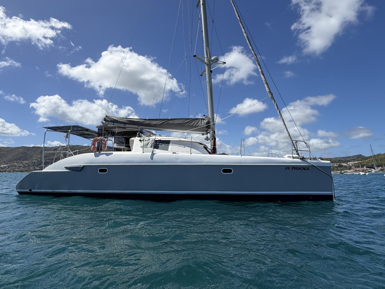 fountaine pajot lAVEZZI 40
