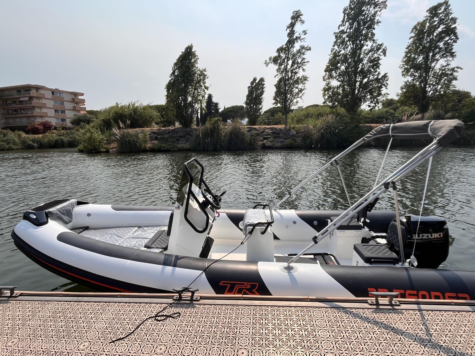 3d tender TR6