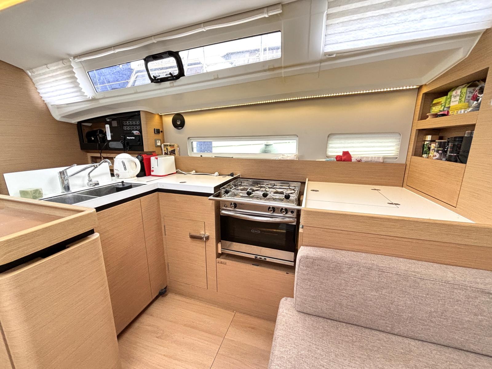 jeanneau sun odyssey 410