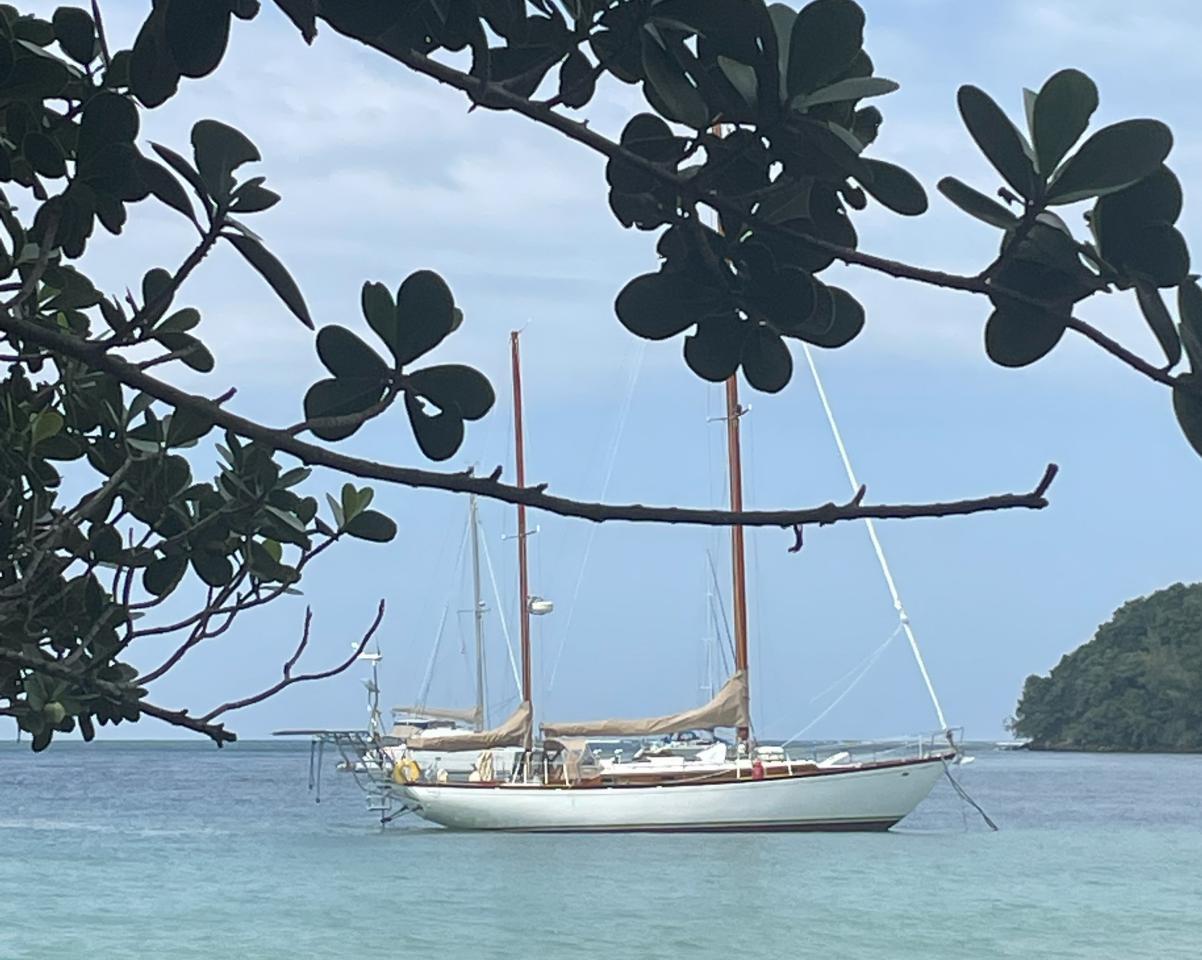 cheoy lee 47 Ketch